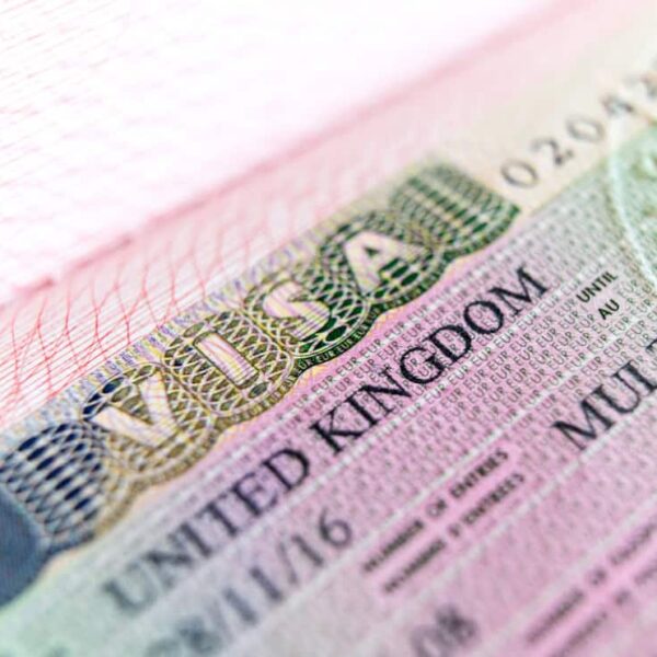 Why UK Net Migration Fell to 171,000 in 2025: Biggest Drop in Over a Decade Explained