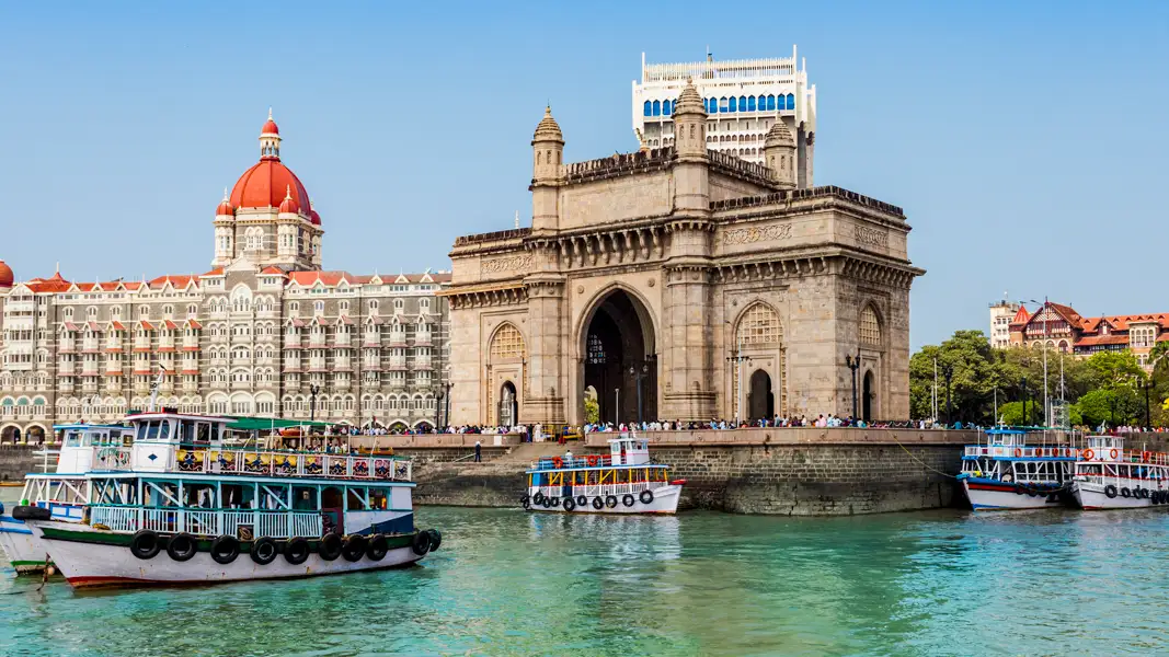 The Ultimate Budget Traveler’s Guide: Hyderabad to Mumbai for Under ₹10,000 (7-Day Plan)